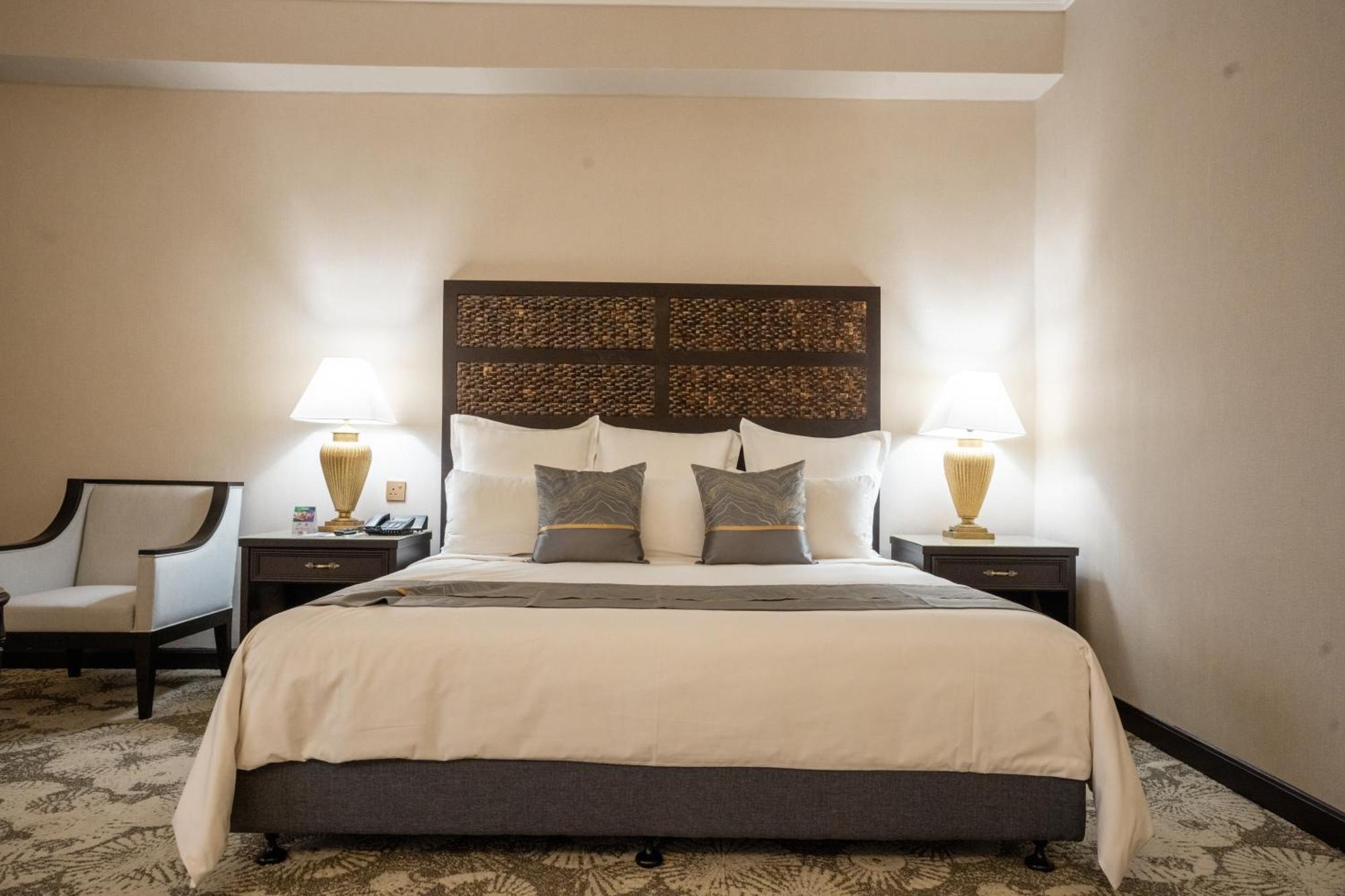 Renai Hotel Kota Bharu Kültér fotó
