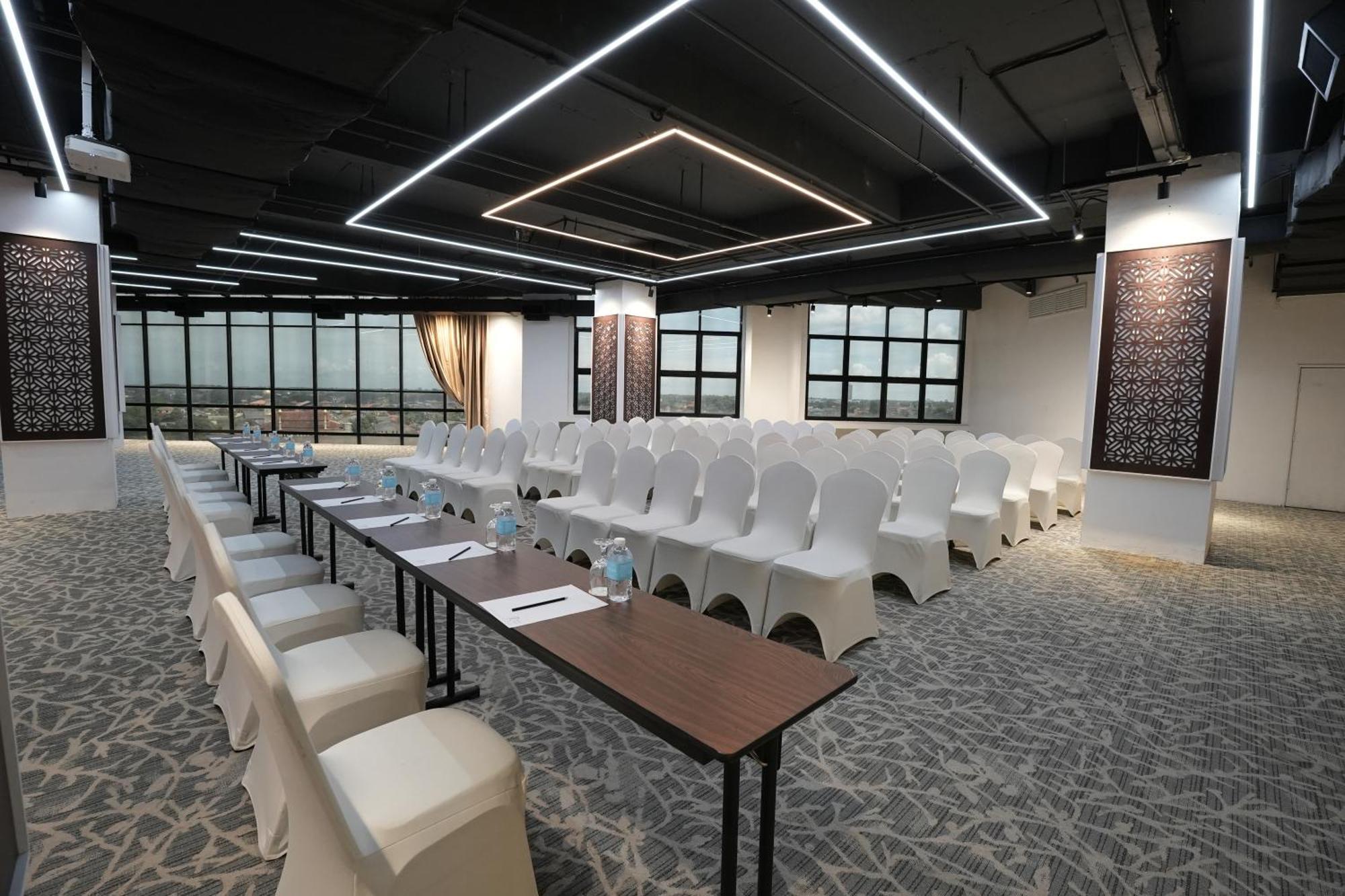 Renai Hotel Kota Bharu Kültér fotó